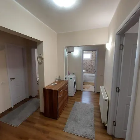 Apartament Mri إيفوري نورد